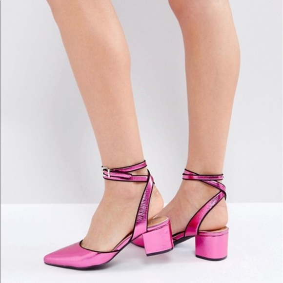 Raid Shoes - CLEAR OUT PRICE💥 PINK LACE UP PUMPS